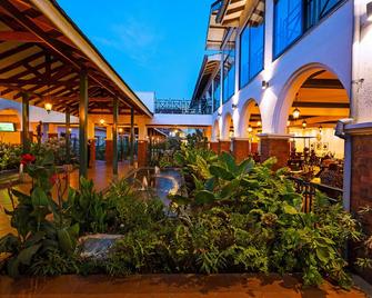 Midland Hotel Nakuru - Nakuru