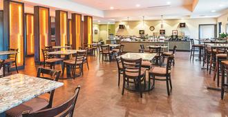 La Quinta Inn & Suites by Wyndham Woodway - Waco South - Waco - Restaurante