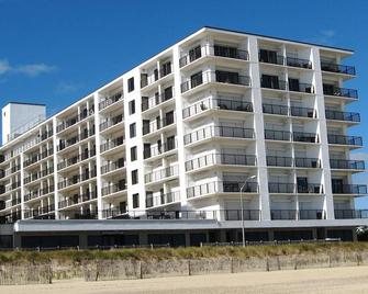 Henlopen Unit 805 by Long & Foster - Rehoboth Beach - Building