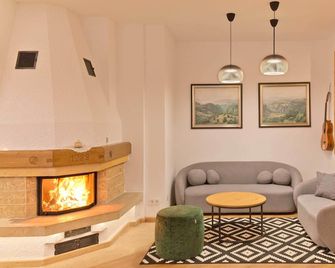 Flackl - Wirt - Reichenau an der Rax - Wohnzimmer