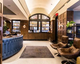 Dossier - Portland - Lounge