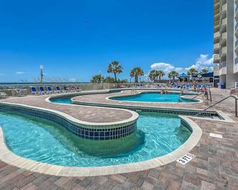 Luxury Oceanfront Condo in NMB with Resort Amenities - Myrtle Beach - Pool