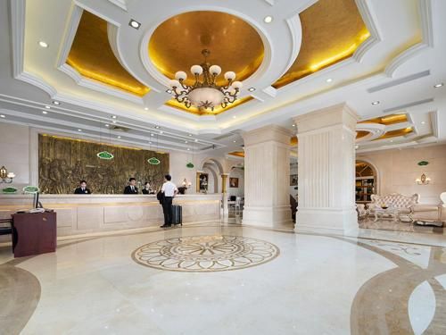 Vienna Hotel Shiyan Guangming Road thumbnail 2