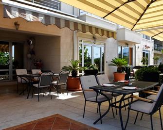 Villa Mila - Tučepi - Patio