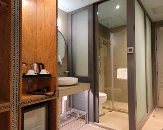 Ind Hotel - Hong Kong - Bathroom