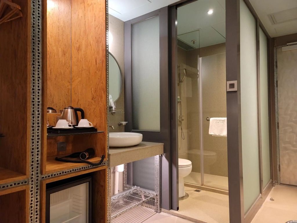 آي إن دي هوتل