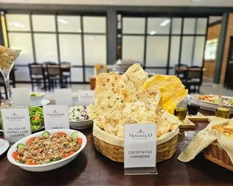 Pousada Siloé - Mosteiro de São Bento em Vinhedo - Vinhedo