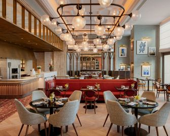 Four Seasons Resort and Residences at The Pearl - Qatar - Doha - Restaurant