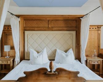 Suite Tauernhof-lang - Vitalhotel Tauernhof - Grossarl - Спальня