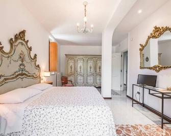 Villa Mary - Trani - Habitación