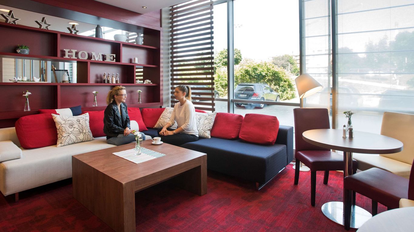 هوتل كامبانيلي وركلو ستاري مياستو