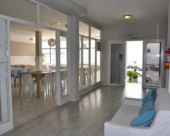 Rayentray Hostal - Puerto Madryn - Sala