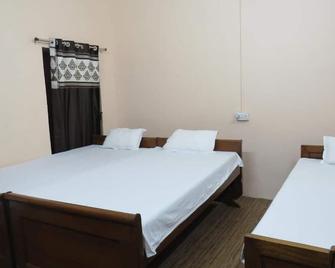 Shaw Guest House - Calcuta - Habitación