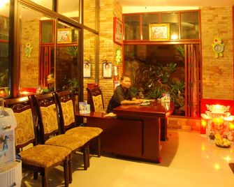 Darlington Place - Khon Kaen - Front desk