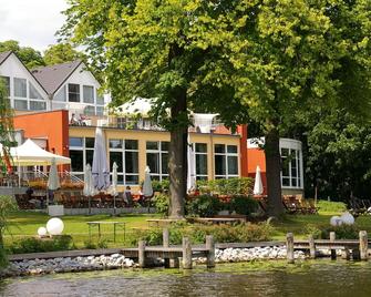 DÄmeritzseehotel - Berlin - Gebäude