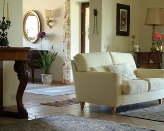 Villarondanella - Fermo - Wohnzimmer