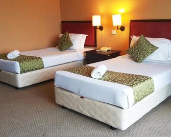 Ehsan Seaview Hotel Port Dickson - Port Dickson - Bedroom