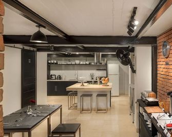Hostal Merced - Havana - מטבח