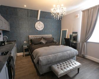 Number 82 The Unthank - Norwich - Sypialnia