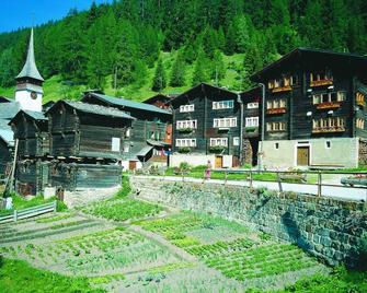 Unique Luxury Chalet, Newly Built, in the ski Area of 4 Vallées - Hérémence - Vista del exterior