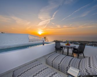 لا ماديلين - أويا - شرفة