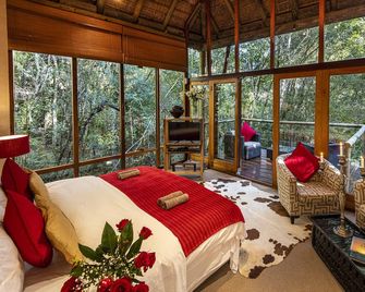 Trogon House and Forest Spa - Plettenberg Bay - Bedroom