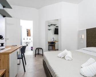 Gallo's City Rooms - Termoli - Chambre
