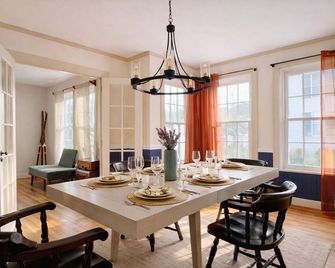 Chester Farmhouse Ski Retreat near Slopes - Chester - Essbereich