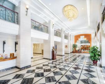 Hotel Sintra - Macau - Lobby