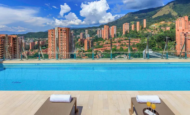 novotel medellin el tesoro en 28