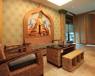 Moonarea Business Leisure Motel - Douliu City