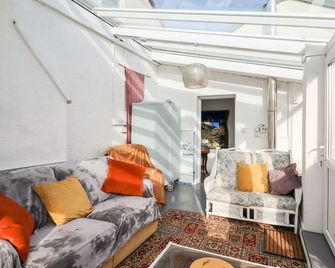 The Flat At Brwyn - Holywell - Salon