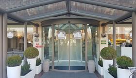 Plus Welcome Milano - Milan - Hotel entrance