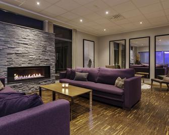 Scandic Sunnfjord Hotel & Spa - Førde - Living room