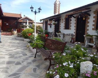 House in the countryside of Rome - Cerveteri - Patio