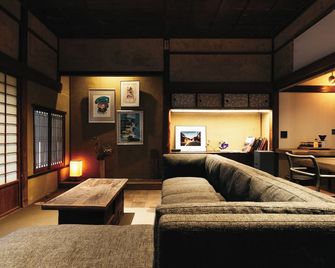 Paak Hotel - Nichinan - Living room
