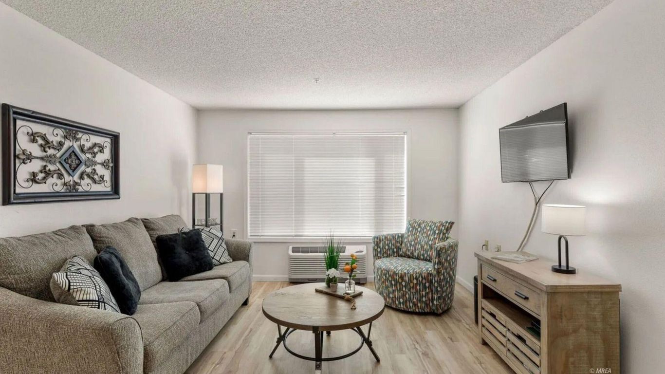 Highland Estates Condotel