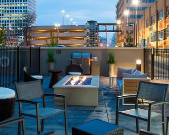 Residence Inn by Marriott Tulsa Downtown - Tulsa - Balcón