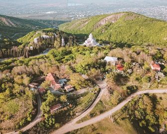 Lost Ridge Inn, Brewery & Ranch - Sighnaghi - Vista del exterior