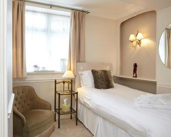 The Grange - Shanklin - Bedroom