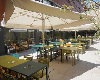 Alberg Pere Tarrés - Barcelona - Restaurante