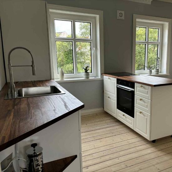 Aalborg Villa Apartments - '2' Second Floor - Close to Aalborg Center - Free Private Parking – Aalborg