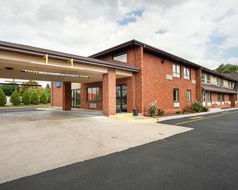 Motel 6 Binghamton - Binghamton - Rakennus