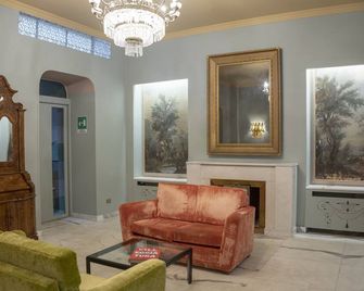 فندق ميلاني - روما - غرفة معيشة