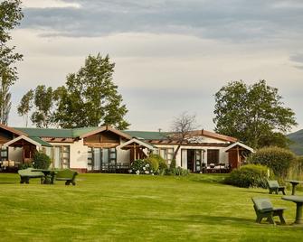 First Group Bushman's Nek - Underberg - Building