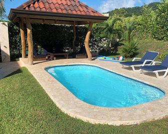 Casa Bella - Tropical Private Retreat (short walk to the beach) - Tambor - Piscina