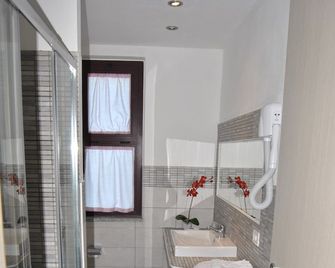 Rodia Inn - Oristano - Bad