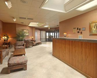 Ramada by Wyndham Sterling - Sterling - Rezeption