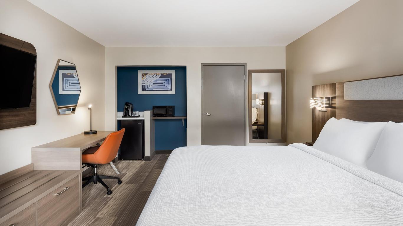 Holiday Inn Express Simi Valley By IHG
