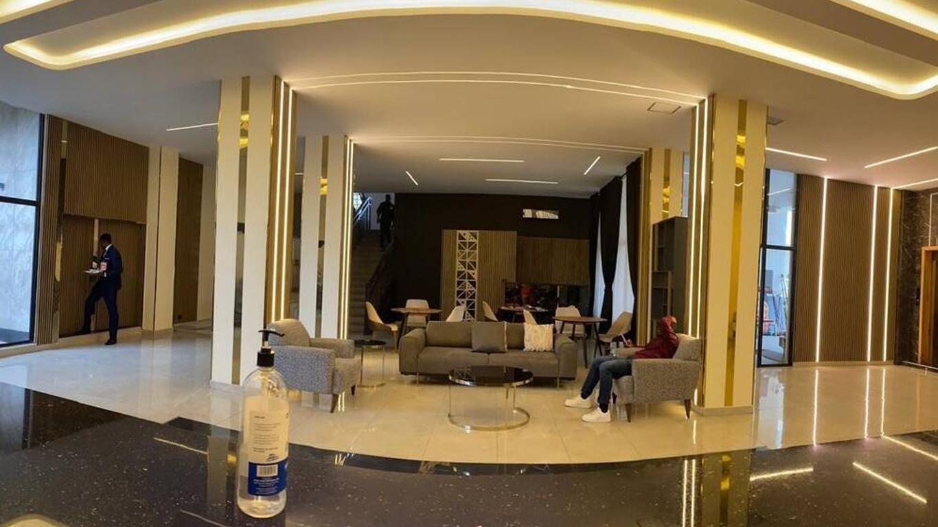 Bella Casa Hotel